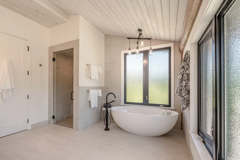 6316 Crowston Road, Sechelt, BC V7Z 0L1, Sechelt, British Columbia, Canada. - Photo 29