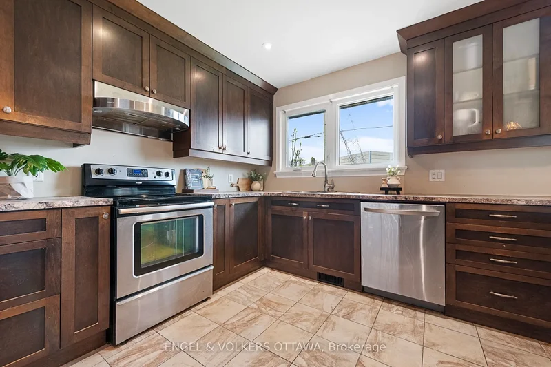 989 Connaught Avenue, Ottawa, Ontario, Canada. - Photo 19