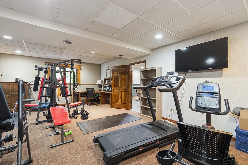 1110 Lakeside Drive, New Lenox, IL 60451, New Lenox, Illinois, United States. - Photo 49