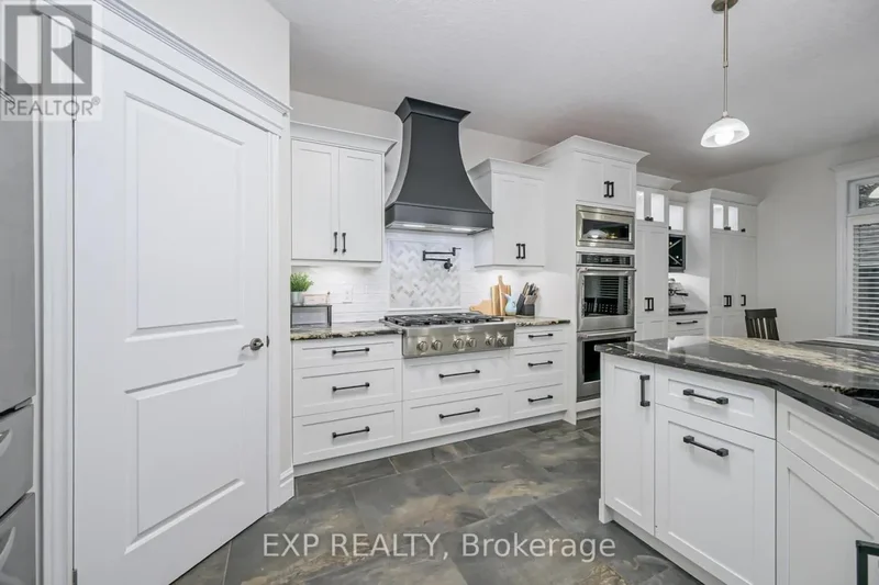 22 FARMHOUSE ROAD, London, Ontario, Canada. - Photo 4
