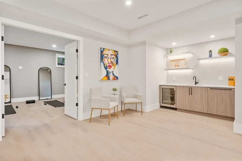 21 Lovett Road, Newton, MA, 02459, USA, Newton, Massachusetts, United States. - Photo 20