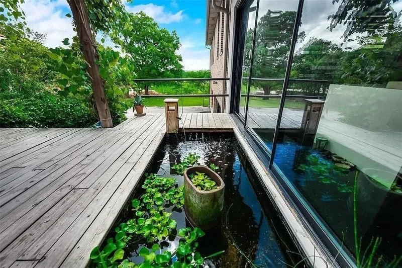 8542 Meadowbrook Drive, Fort Worth, TX 76120, Fort Worth, Texas, United States. - Photo 27