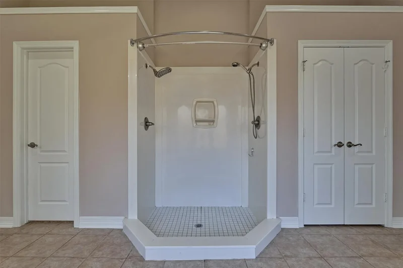 8969 Crighton Crossing Drive, Conroe, Texas, United States. - Photo 16