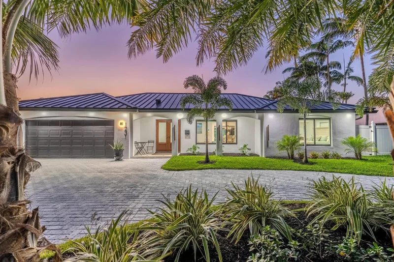 1231 NE 28th Avenue, Hillsboro Beach, Florida, United States. - Photo 54