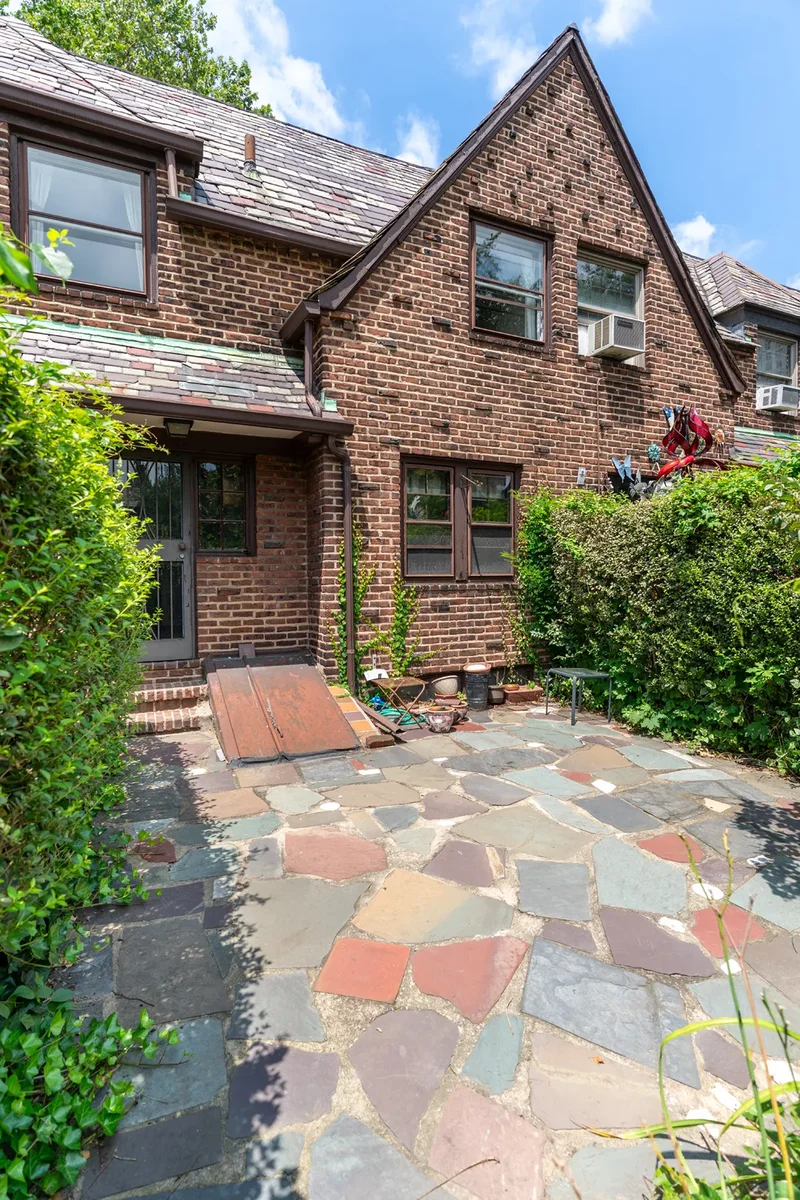 111-26 75th Avenue, Forest Hills, NY 11375, New York, New York, United States. - Photo 27