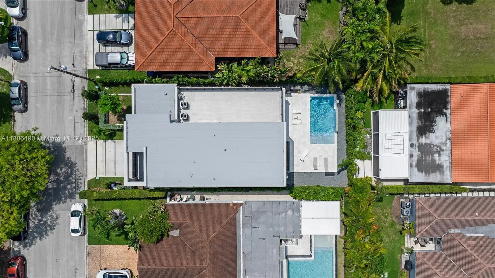 8826 Froude Ave, Bal Harbour, Florida, United States. - Photo 38