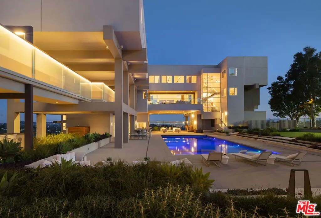 15210 Antelo Place, Los Angeles, California, United States. - Photo 9