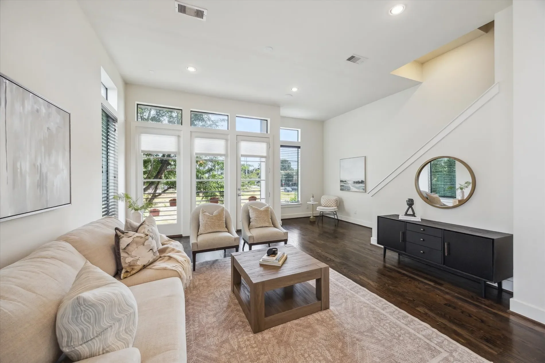 Gallery photo 4