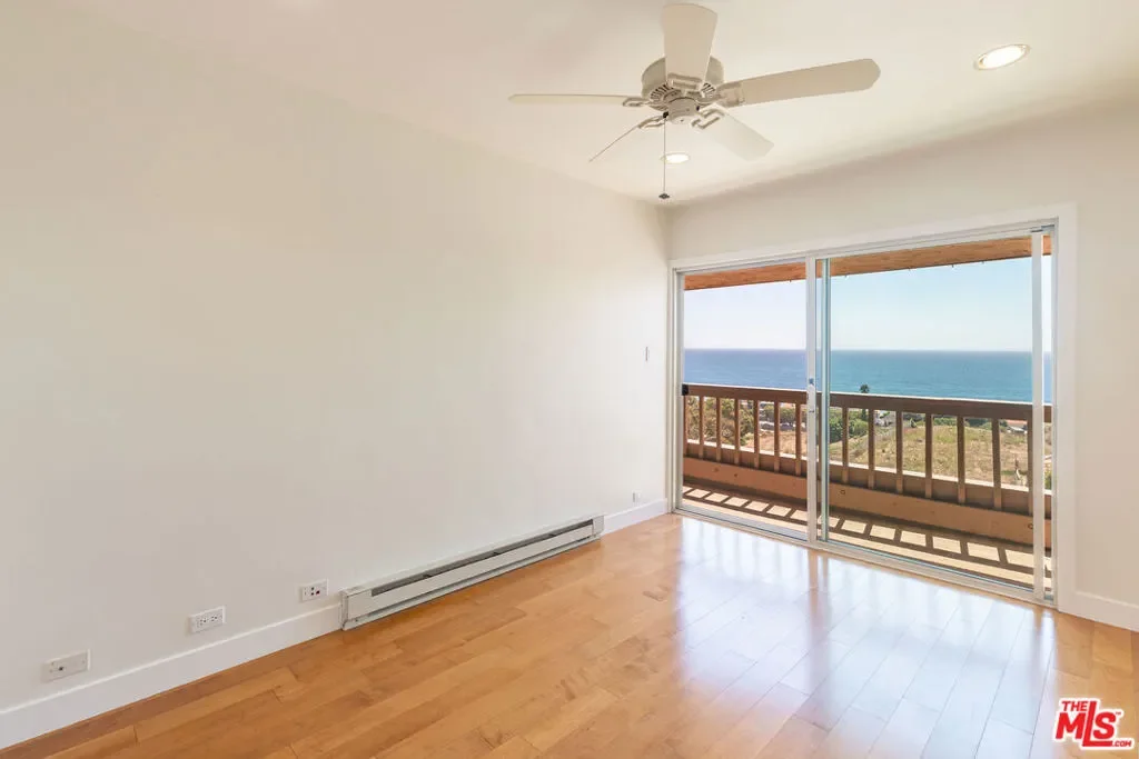 23914 De Ville Way D, Malibu, California, United States. - Photo 8