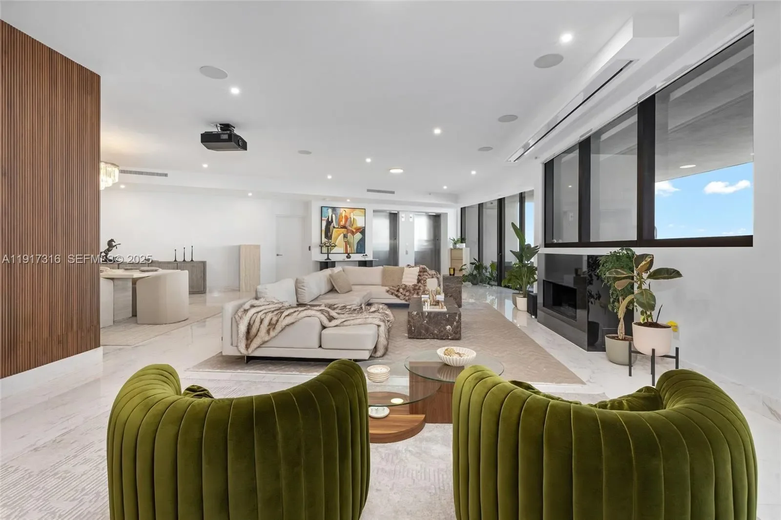 18555 Collins Ave, Golden Beach, Florida, United States. - Photo 18