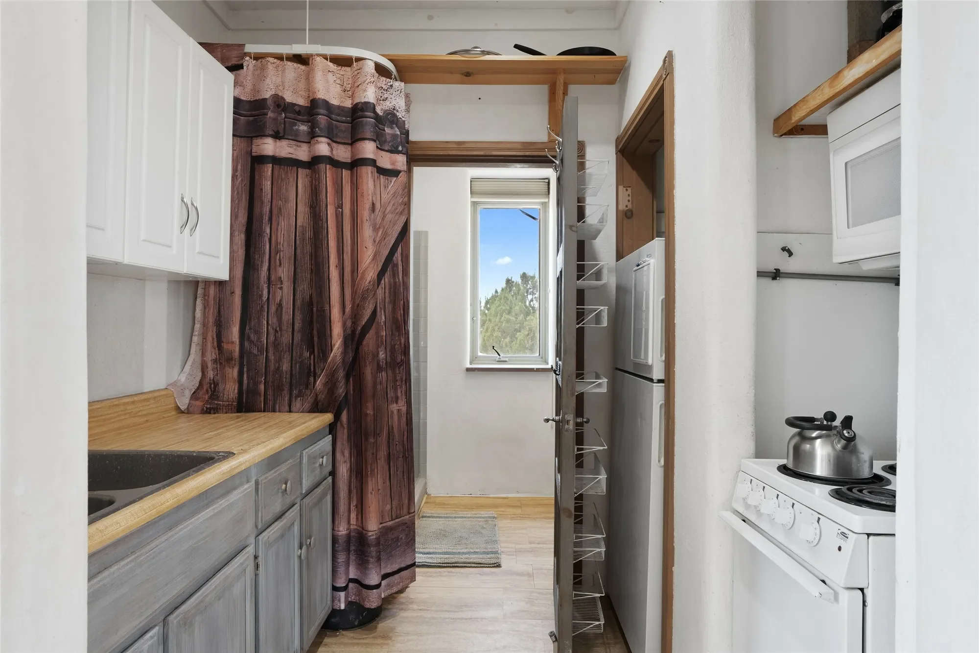 794 Camino Los Abuelos, Galisteo, NM 87540, Lamy, New Mexico, United States. - Photo 25