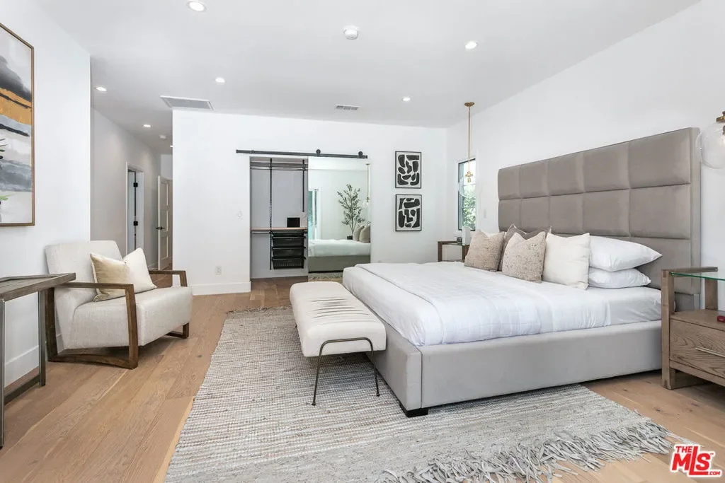 732 N Cherokee Avenue, Los Angeles, California, United States. - Photo 20