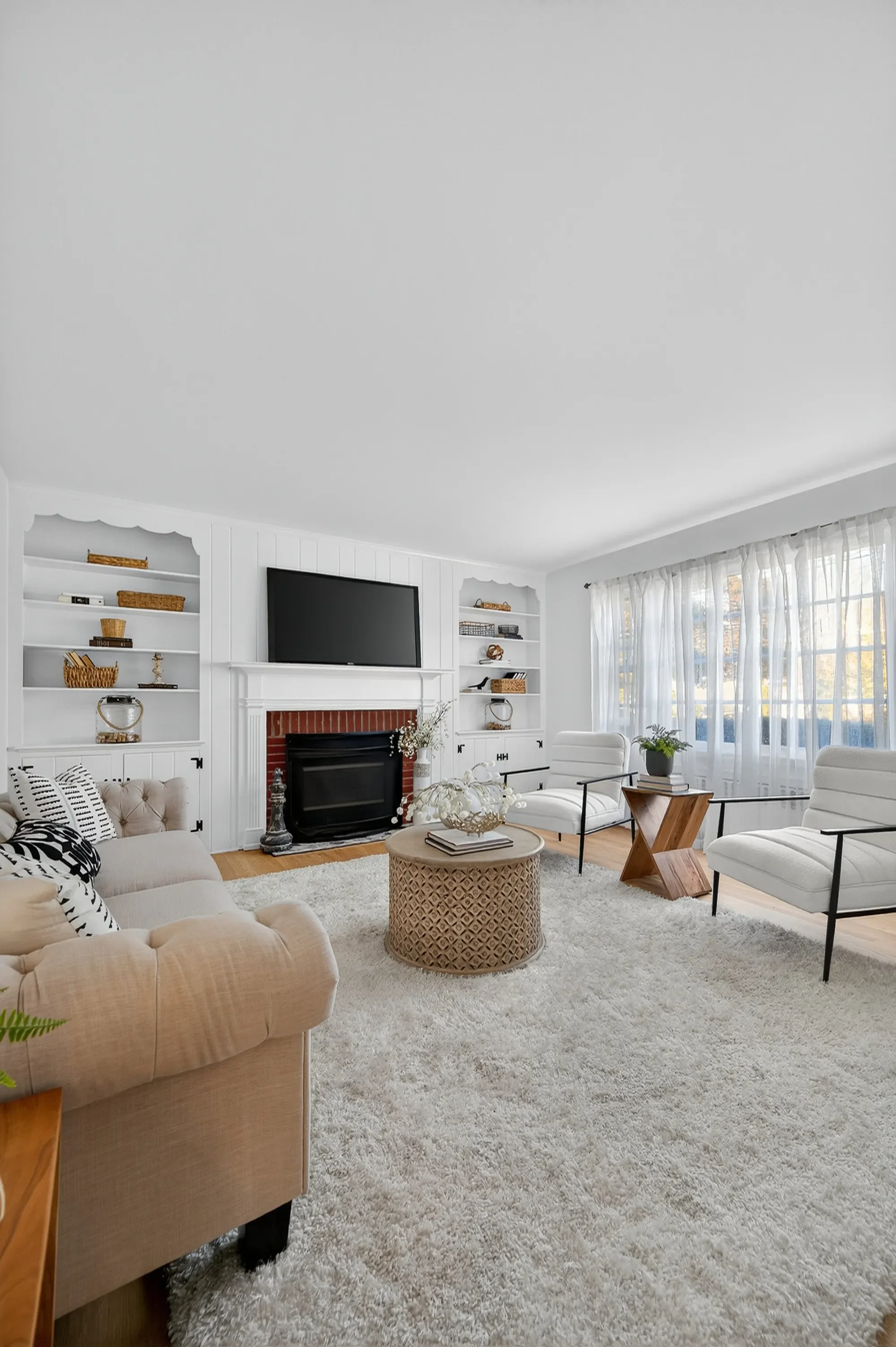 60 Concord Street , Westbury, NY 11590, Salisbury, New York, United States. - Photo 7