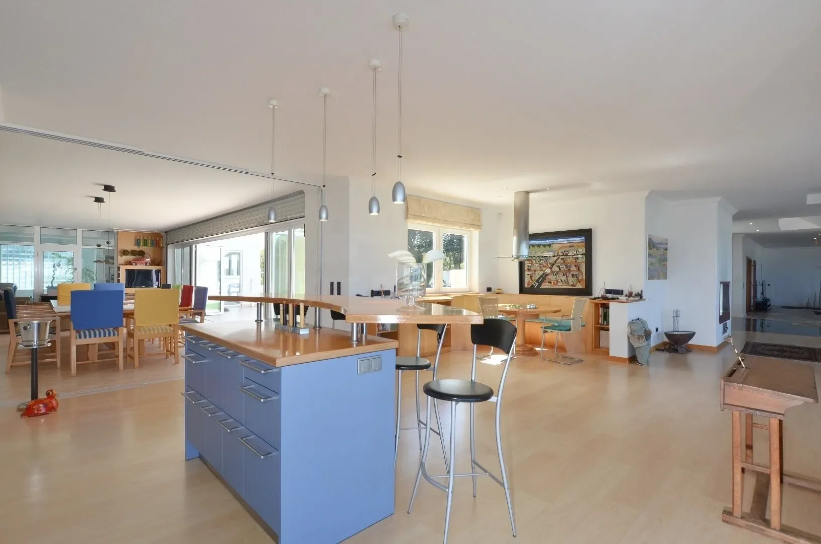 Gallery photo 2
