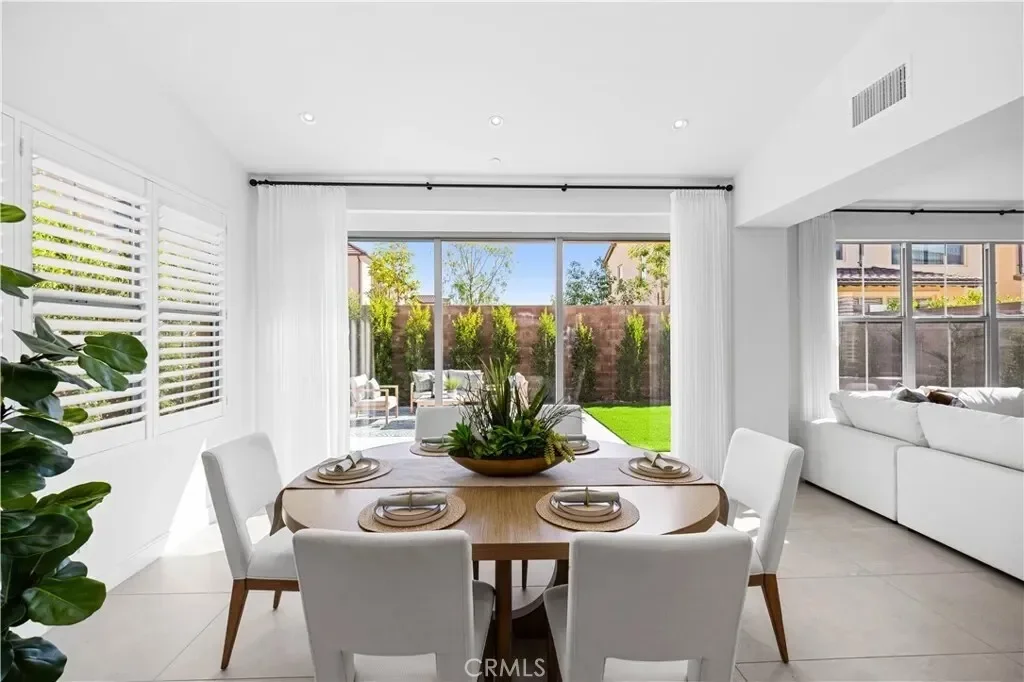 106 Albero, Irvine, California, United States. - Photo 18