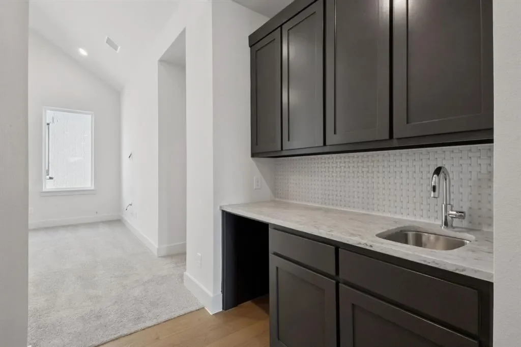 2124 Wakefield Lane, Allen, Texas, United States. - Photo 14