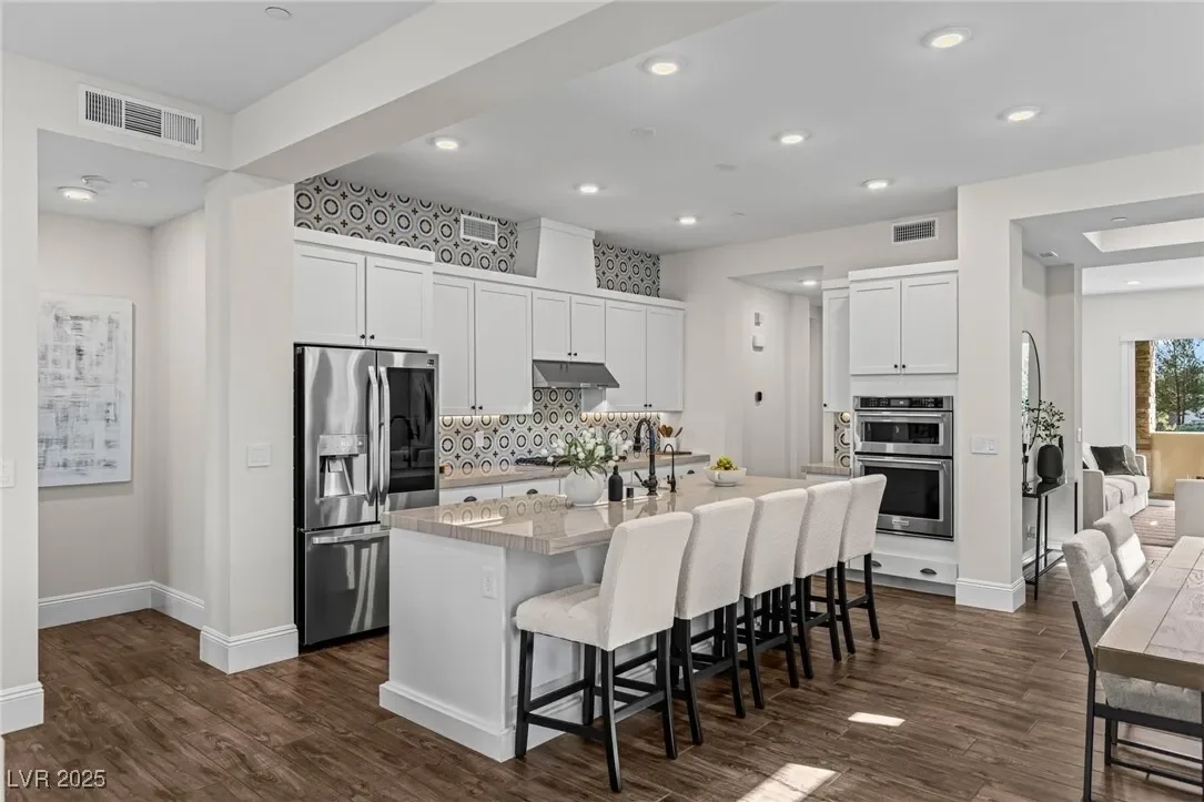 11280 Granite Ridge Drive 1075, Las Vegas, Nevada, United States. - Photo 14