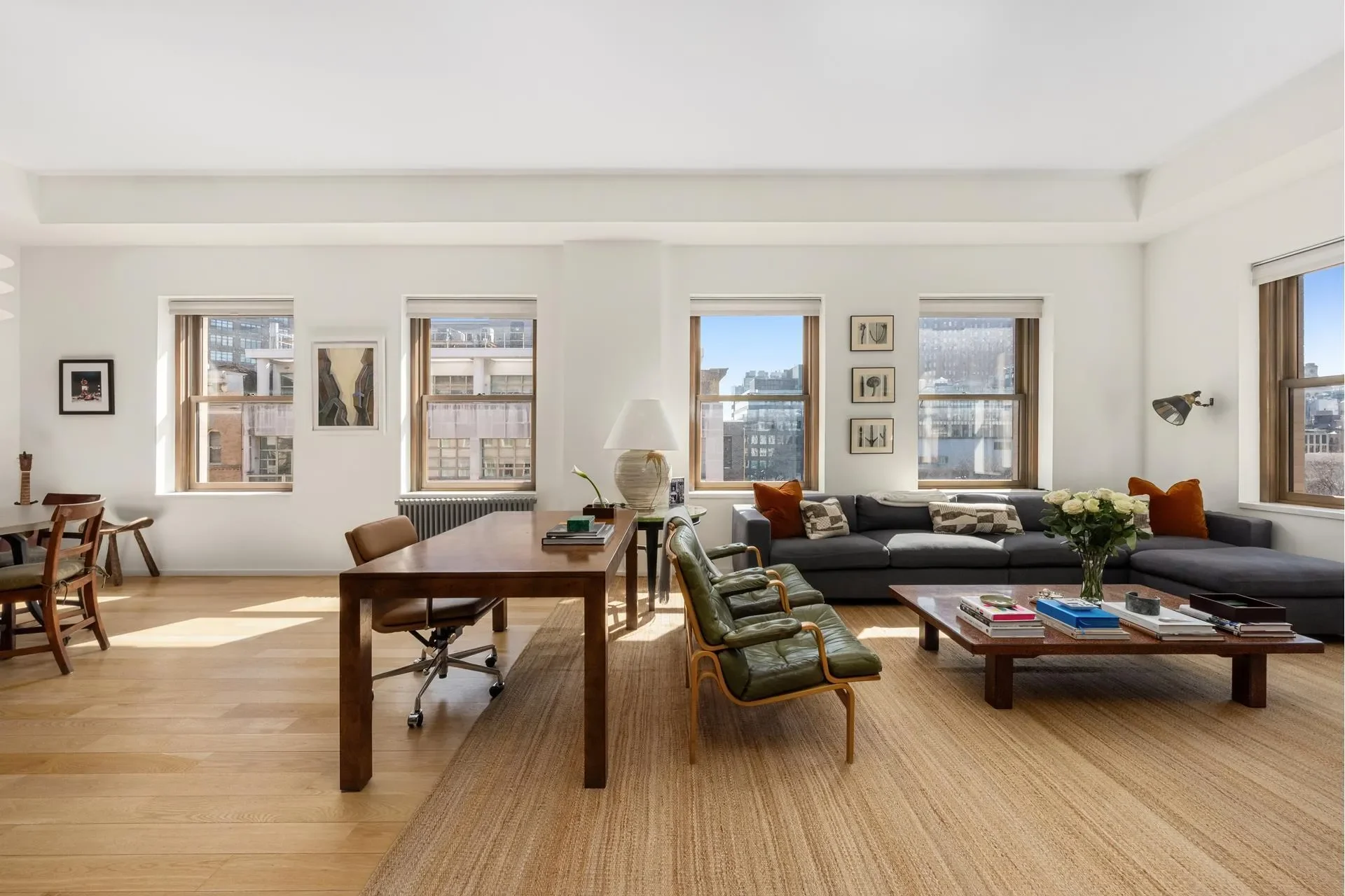 Silk And Spice, 165 HUDSON ST, New York, New York, United States. - Photo 5