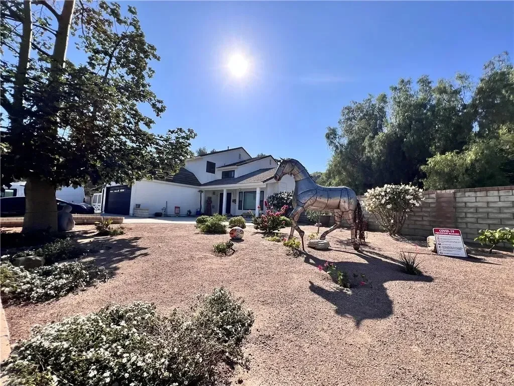 1724 Sunnydale, Simi Valley, California, United States. - Photo 2