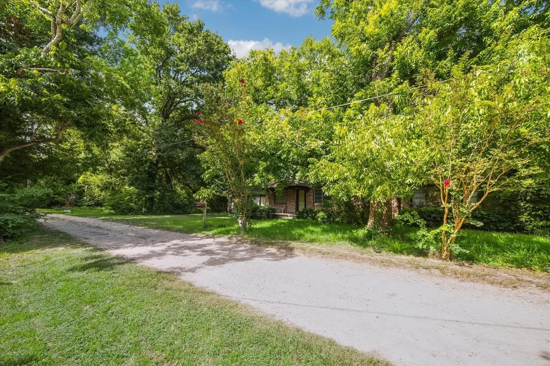 616 Spring Cypress Road, Spring, TX 77373, Spring, Texas, United States. - Photo 1
