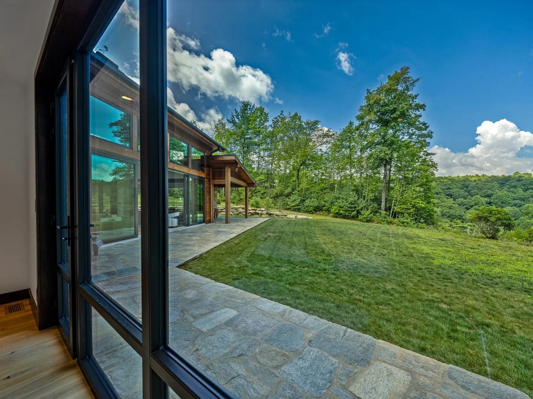 30 Banks, Brevard, NC, 28712, USA, Brevard, North Carolina, United States. - Photo 32