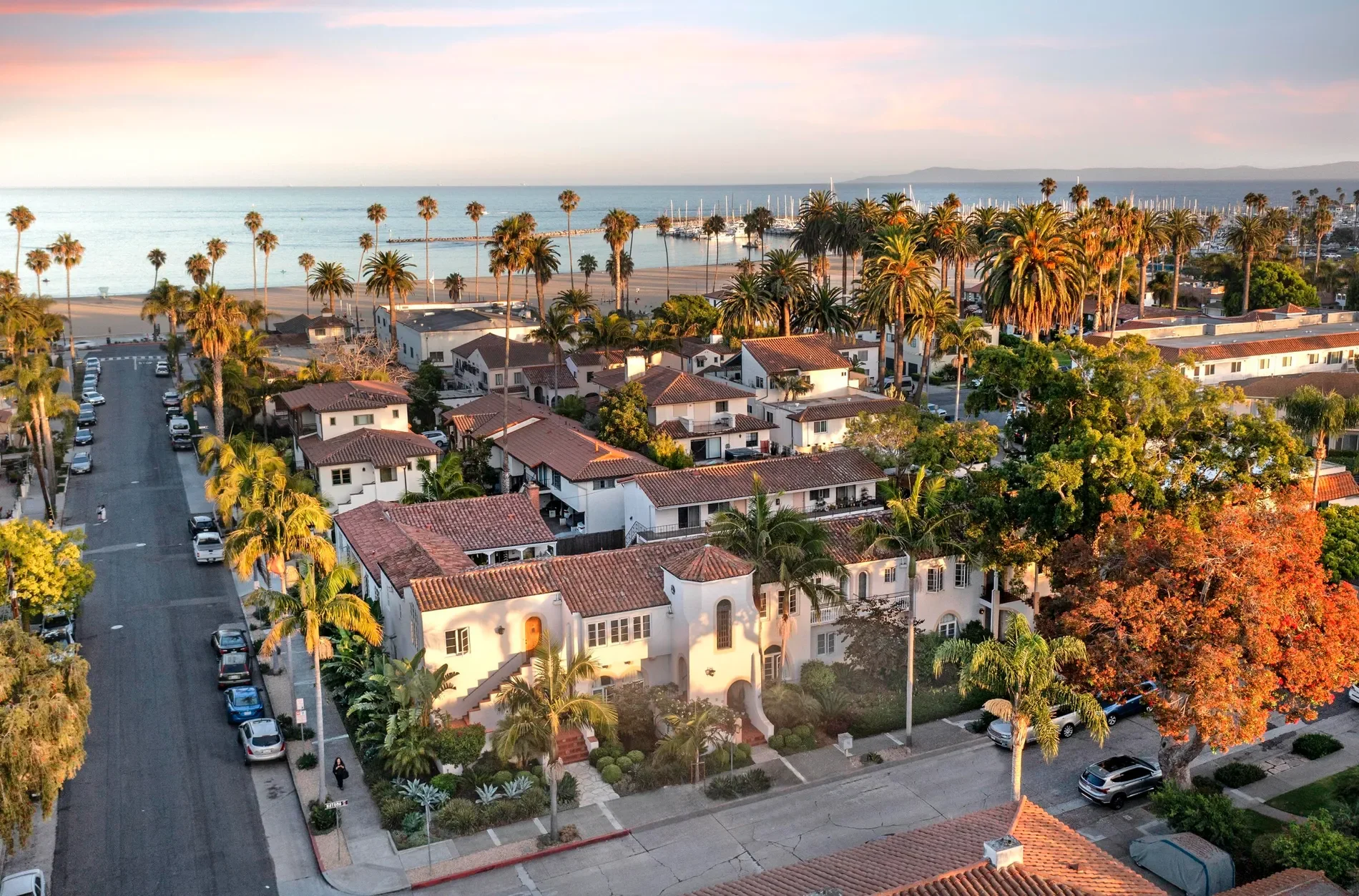 111 Chapala Street, Santa Barbara, California, United States. - Photo 23