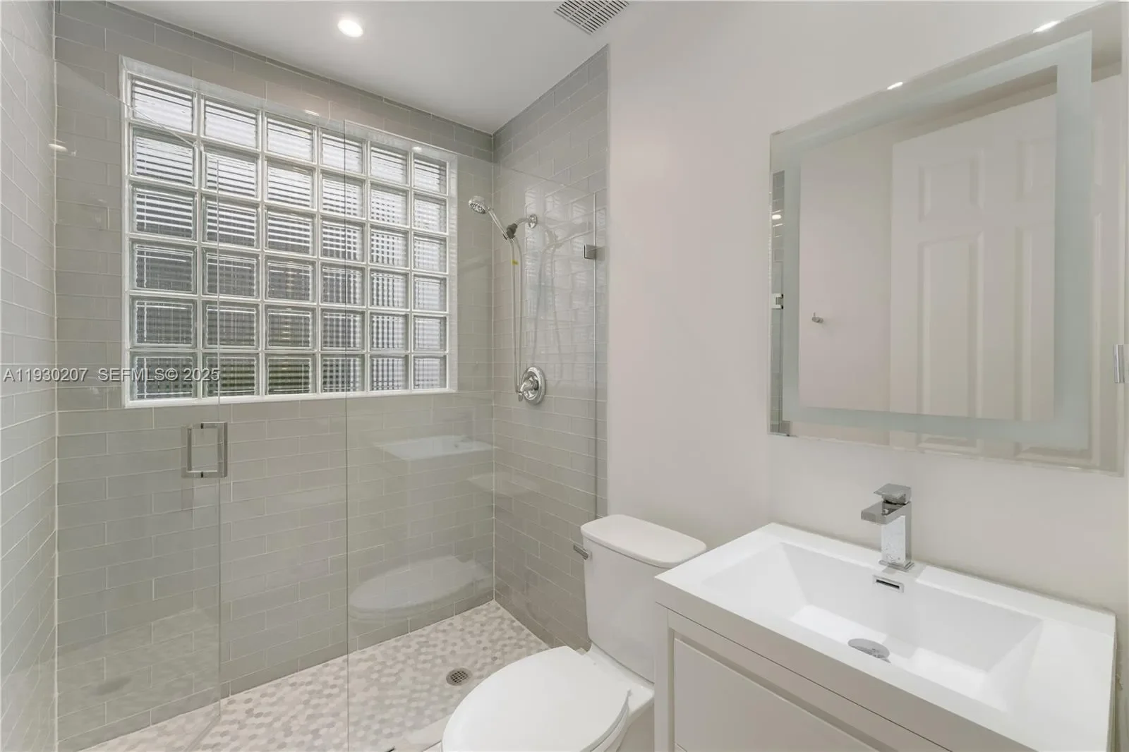 21156 NE 33rd Ave, Aventura, Florida, United States. - Photo 8