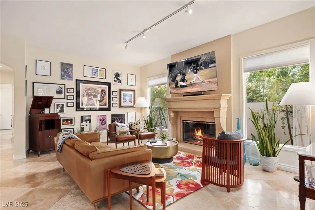 9004 Rolling Knoll Court, Las Vegas, Nevada, United States. - Photo 16