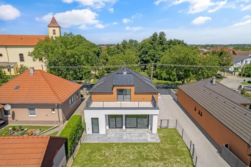 Sunny Family House With Garden, Ba V – Jarovce, Id: 0299