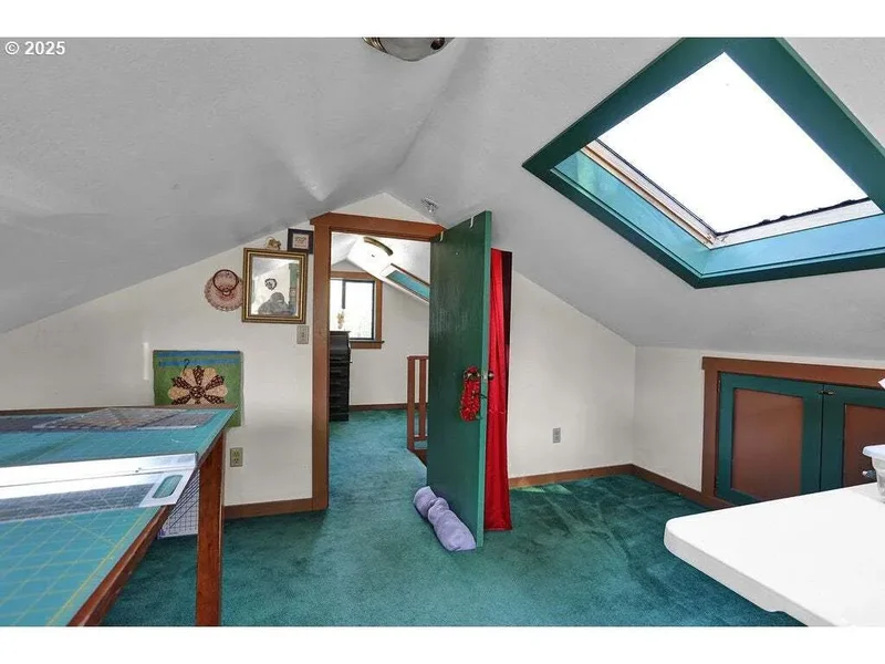 1132 Ash Ave, CottageGrove, OR 97424, Cottage Grove, Oregon, United States. - Photo 39