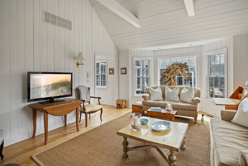 Quaquanantuck Lane, Quogue, New York, United States. - Photo 4