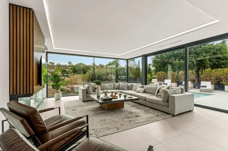 Contemporary luxury villa in Marbella