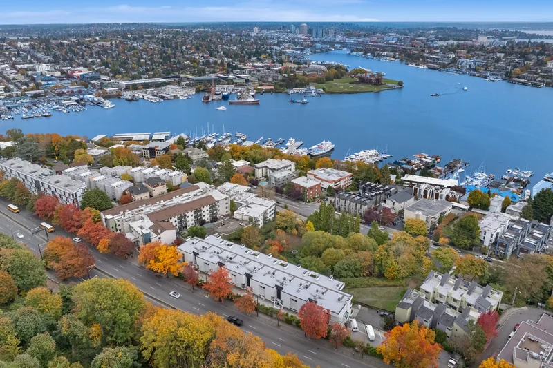 2410 Aurora Ave N Unit #105, Seattle, WA 98109, Seattle, Washington, United States. - Photo 30