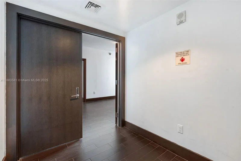 900 Biscayne Blvd 3502, Miami, Florida, United States. - Photo 27
