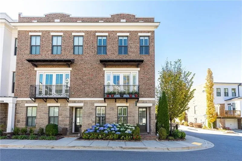 Townhouse in Alpharetta