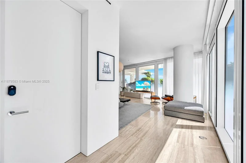 9001 Collins Ave S-201, Bal Harbour, Florida, United States. - Photo 35