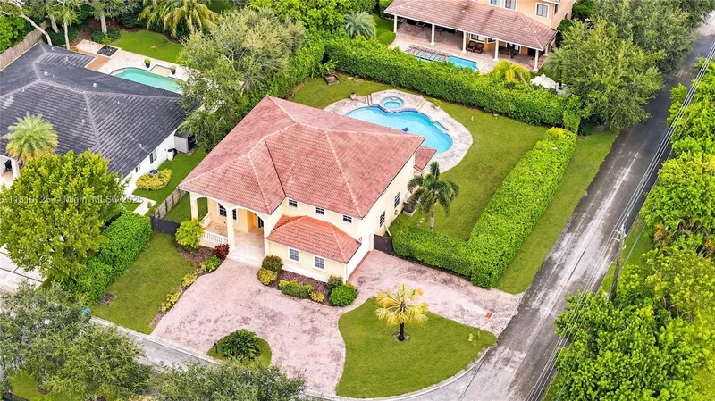 10733 SW 97th terrace, Miami, FL, 33176, USA, Miami, Florida, United States. - Photo 16