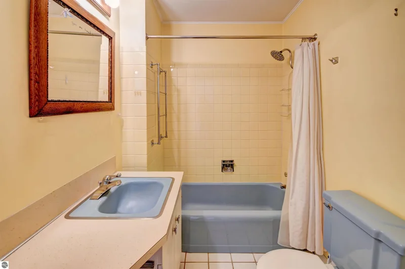 8616 Cedar Run Road, Traverse City, MI 49684, Traverse City, Michigan, United States. - Photo 13