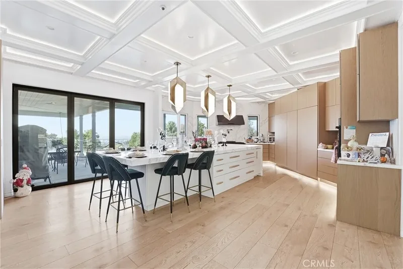 381 S Henning Way, Anaheim, CA, 92807, USA, Orange, California, United States. - Photo 12