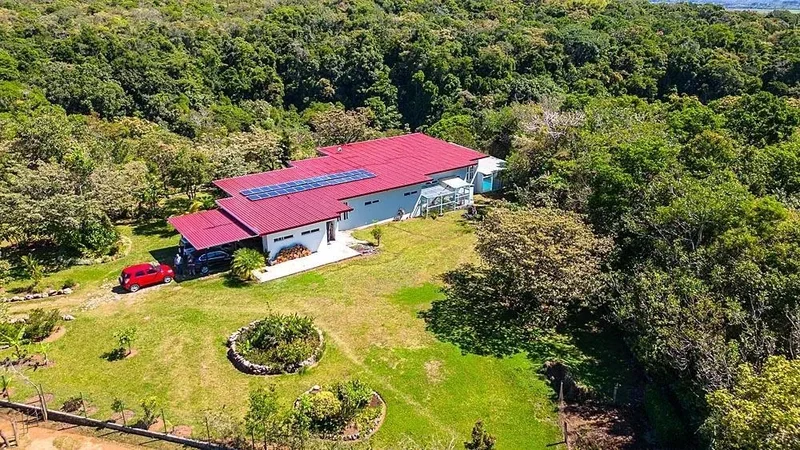 Dolega EDEN 90169, Potrerillos Arriba, Chiriquí Province, Panama. - Photo 6