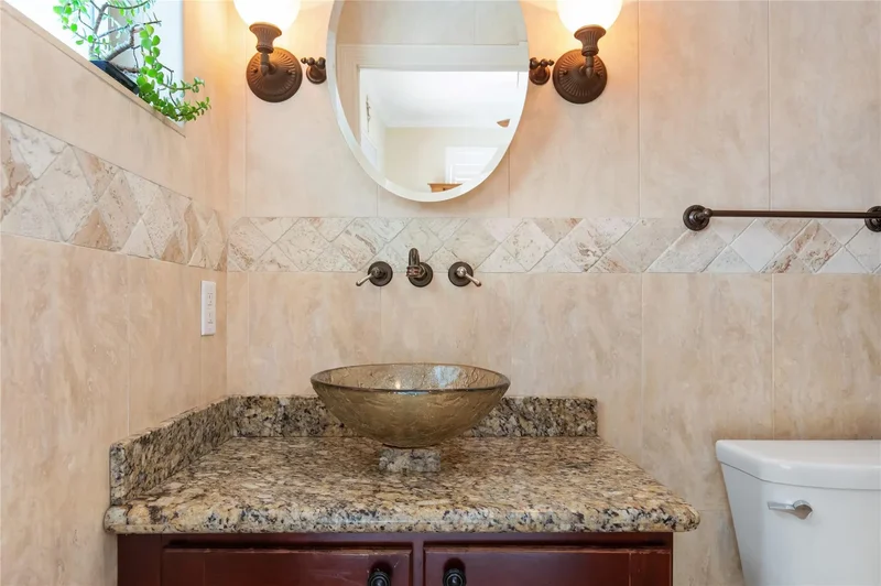 2176 NE 61st Ct, Fort Lauderdale, FL 33308, Fort Lauderdale, Florida, United States. - Photo 27