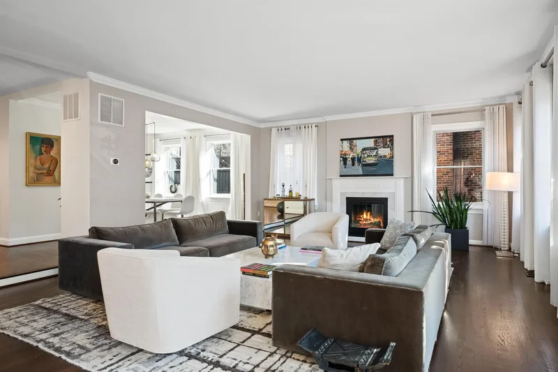 4725 Massachusetts Avenue NW, Washington, DC 20016, Washington, District of Columbia, United States. - Photo 15