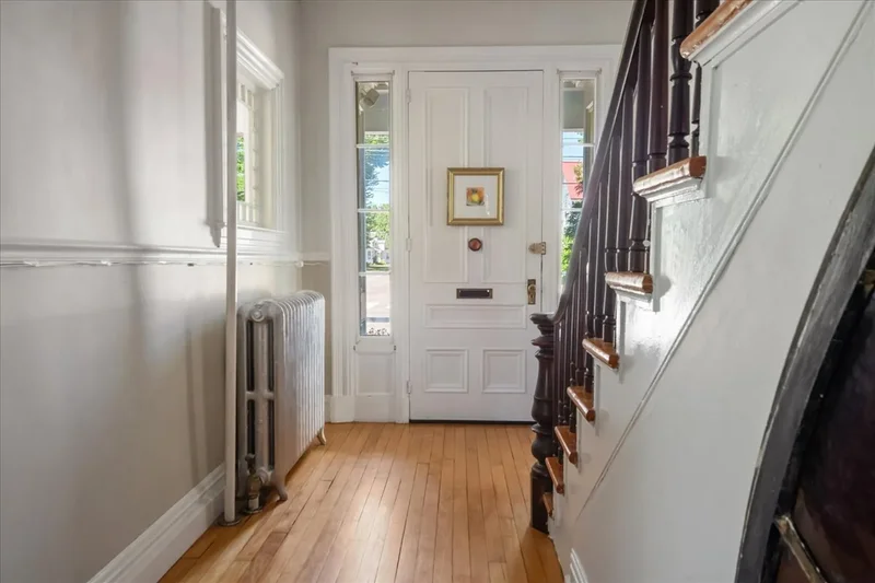 29 Maple Street, Essex Junction, VT 05452, Essex, Vermont, United States. - Photo 25