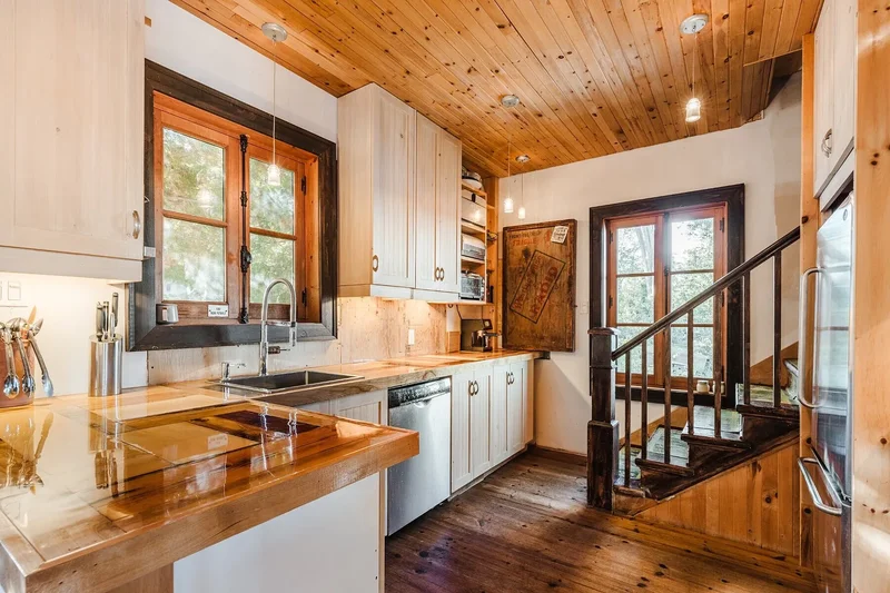 305 Ch. du Lac-St-Louis, Lery, QC J6N1A2, Léry, Quebec, Canada. - Photo 18