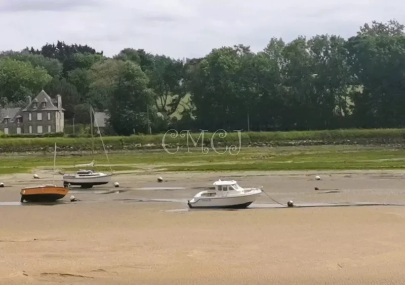 Plestin-les-Grèves, Brittany, France. - Photo 9