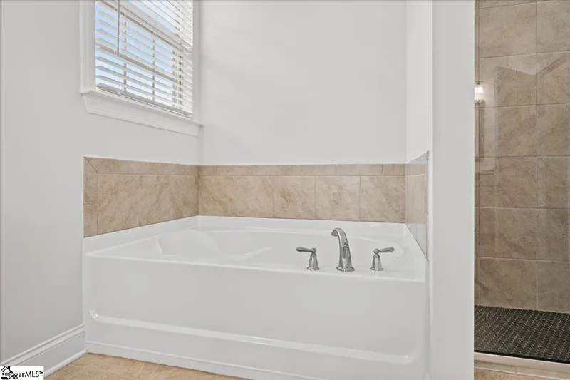 127 Riverland Woods Court, Simpsonville, SC 29681, Simpsonville, South Carolina, United States. - Photo 21