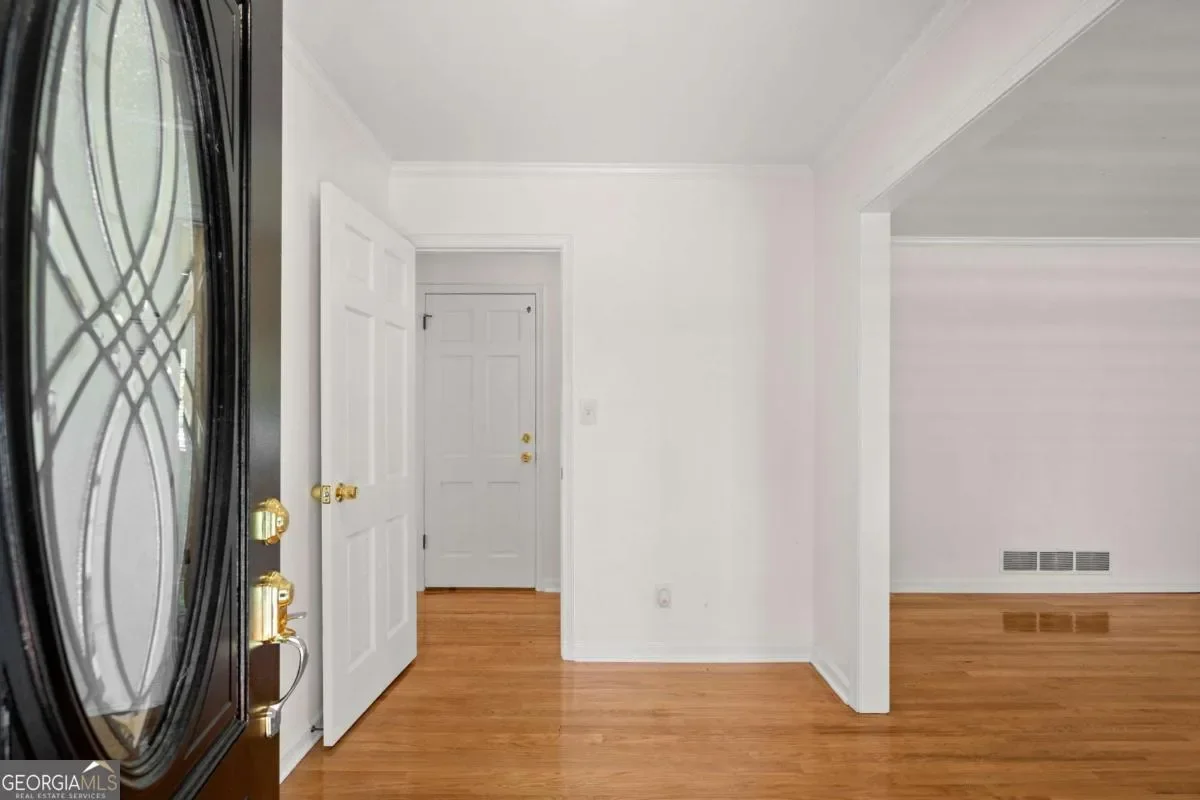 840 Hickory DR SW, Marietta, Georgia, United States. - Photo 2