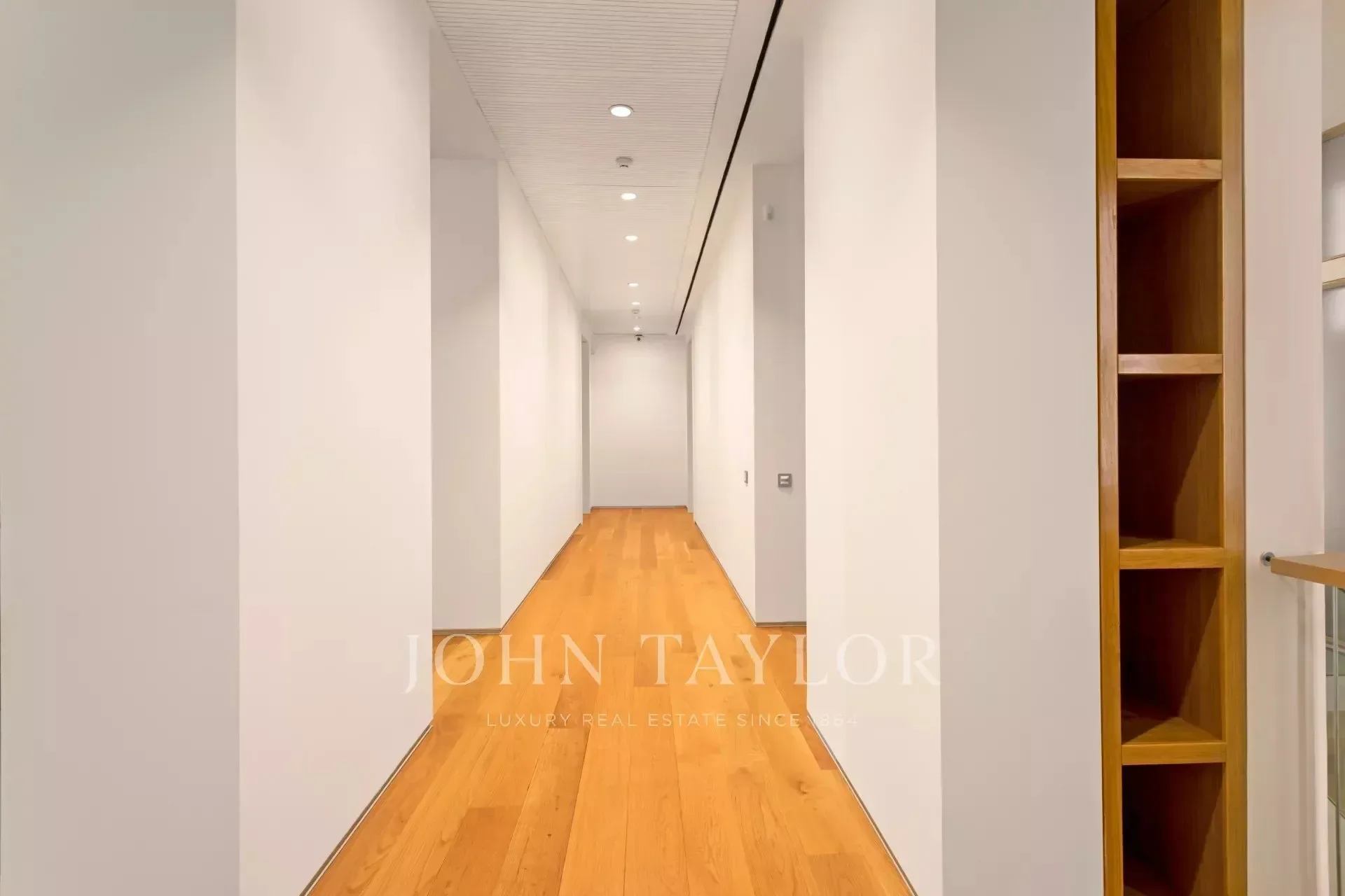 Gallery photo 6