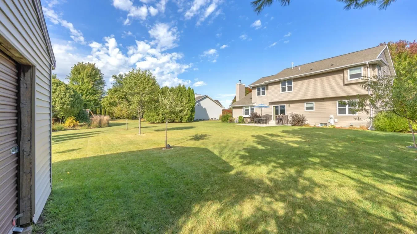 N6188 Shadybrook Ln, Sheboygan, Wisconsin, United States. - Photo 24