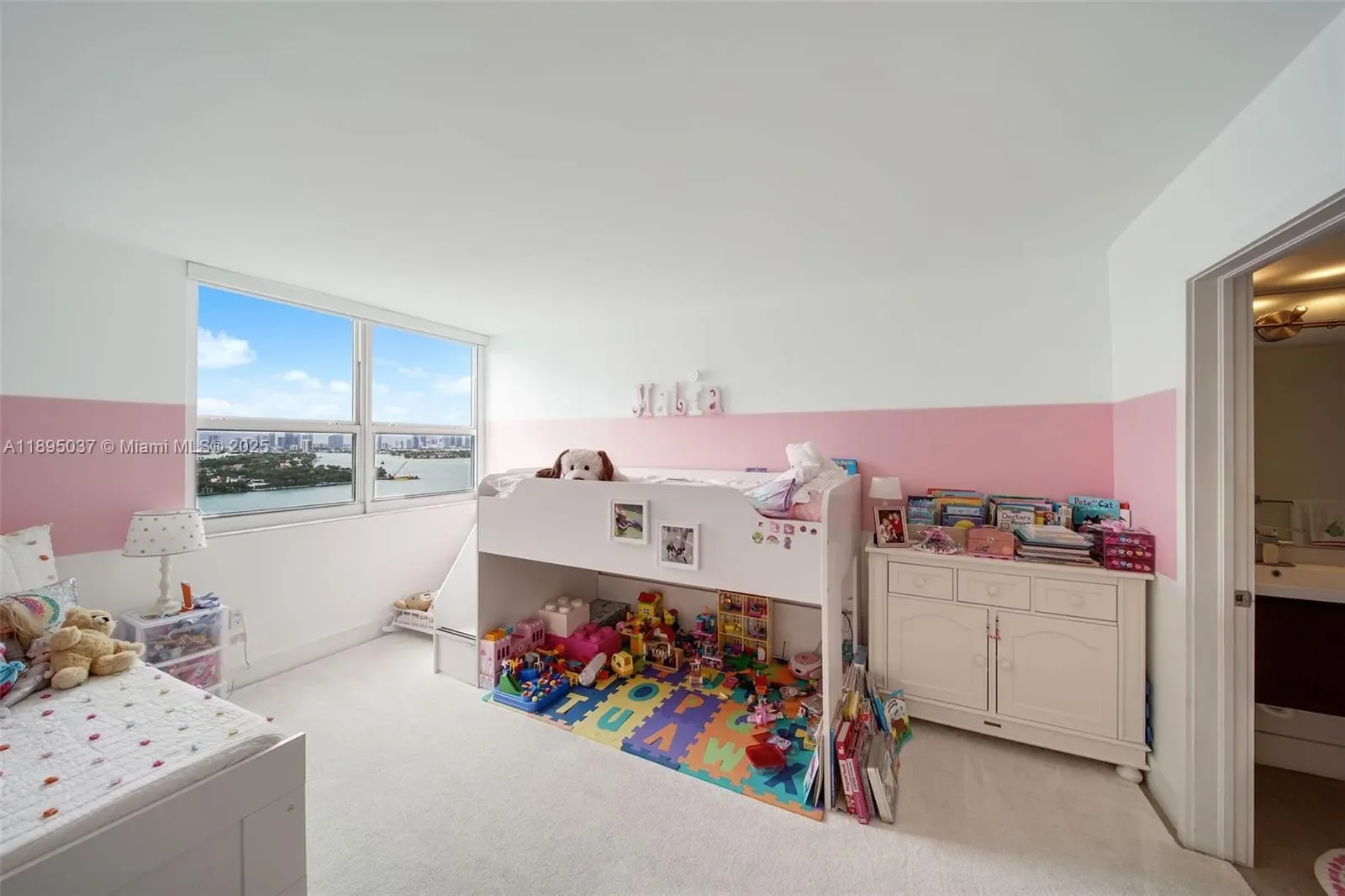 650 West Ave 2107, Miami Beach, Florida, United States. - Photo 27